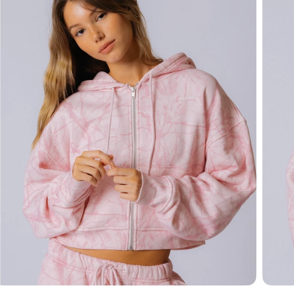 Camo Light Pink Women's Hoodie